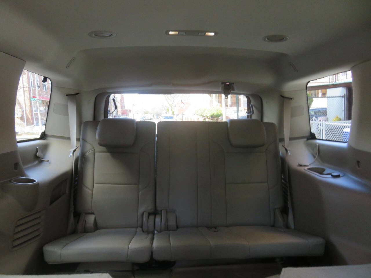 Used 2015 Chevrolet Tahoe LTZ image 28