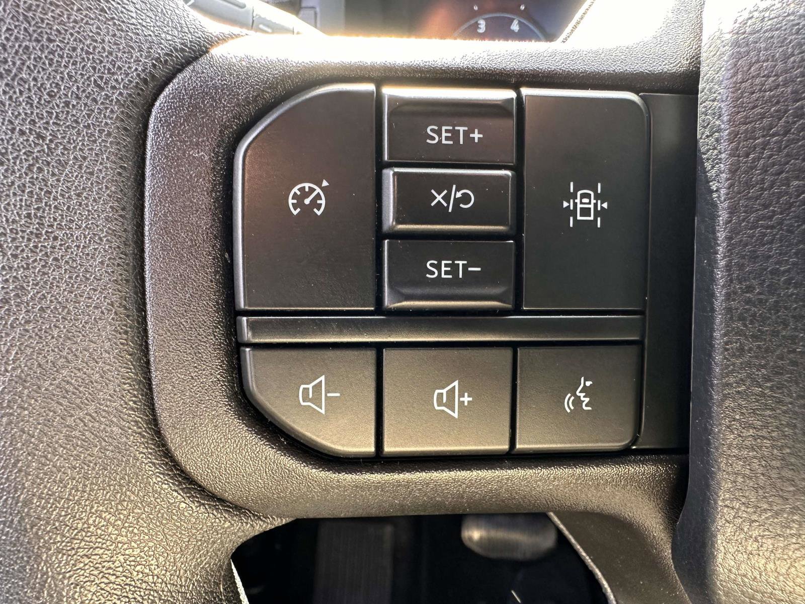 Used 2025 Ford F150 STX w/ Equipment Group 200A image 18