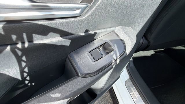 New 2026 Nissan Sentra SR image 15