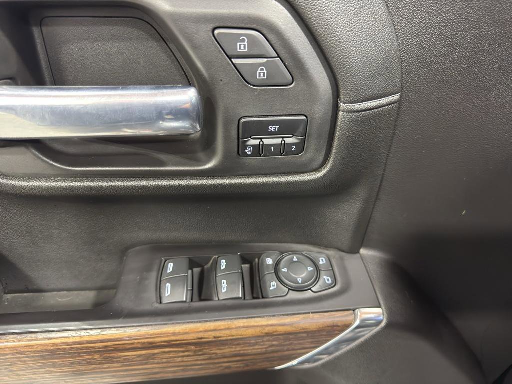 Certified 2020 Chevrolet Silverado 1500 High Country w/ Technology Package AWD/4WD image 12