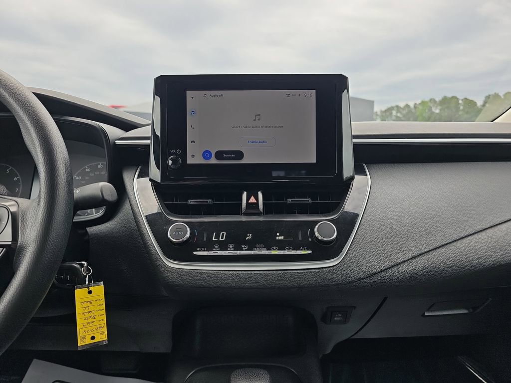 Used 2024 Toyota Corolla LE FWD image 25