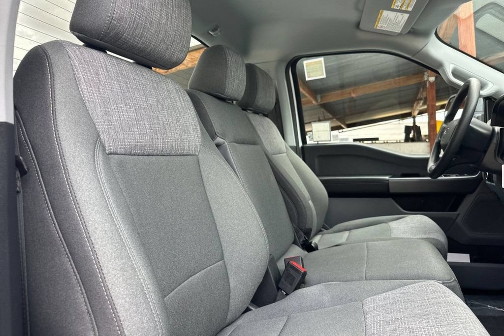Used 2025 Ford F350 XLT w/ 360-Degree Camera Package AWD/4WD image 19