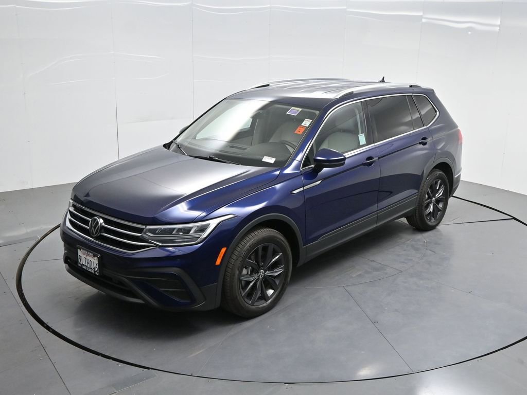 Used 2024 Volkswagen Tiguan SE image 43