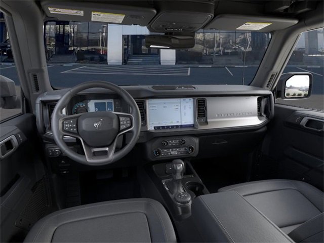 New 2025 Ford Bronco Outer Banks image 9