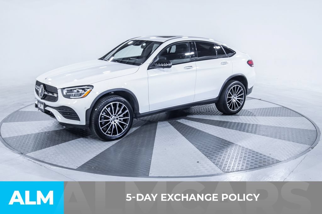 Used 2022 Mercedes-Benz GLC 300 4MATIC Coupe image 4