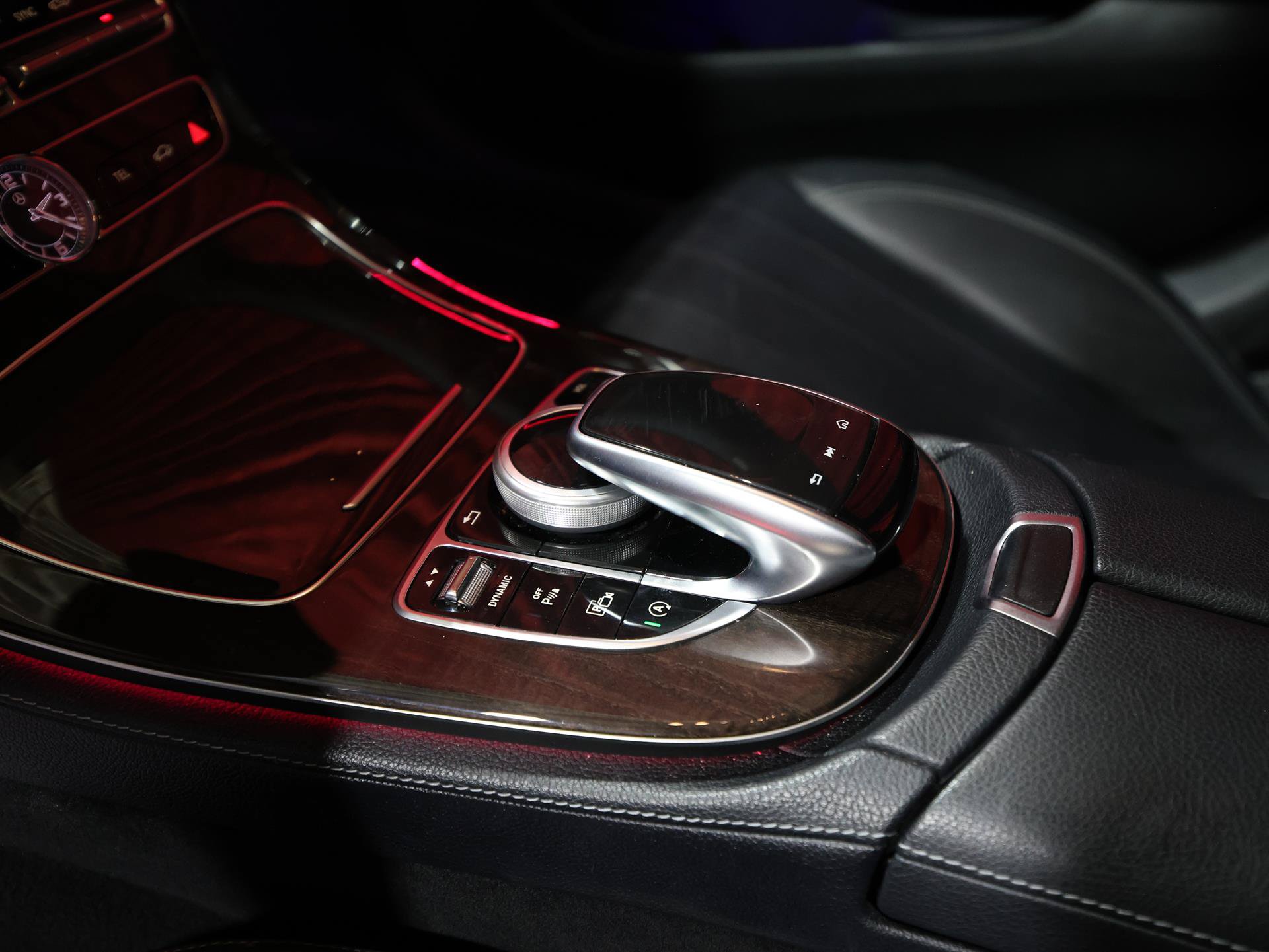 Used 2019 Mercedes-Benz E 300 image 26