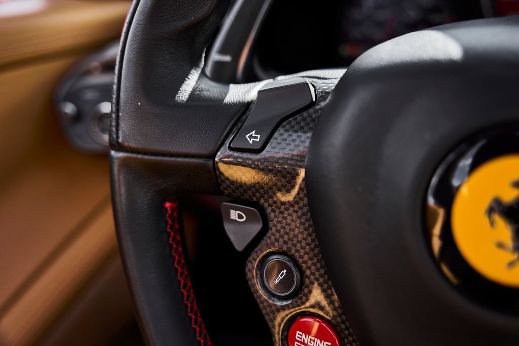 Used 2012 Ferrari 458 Spider RWD image 51