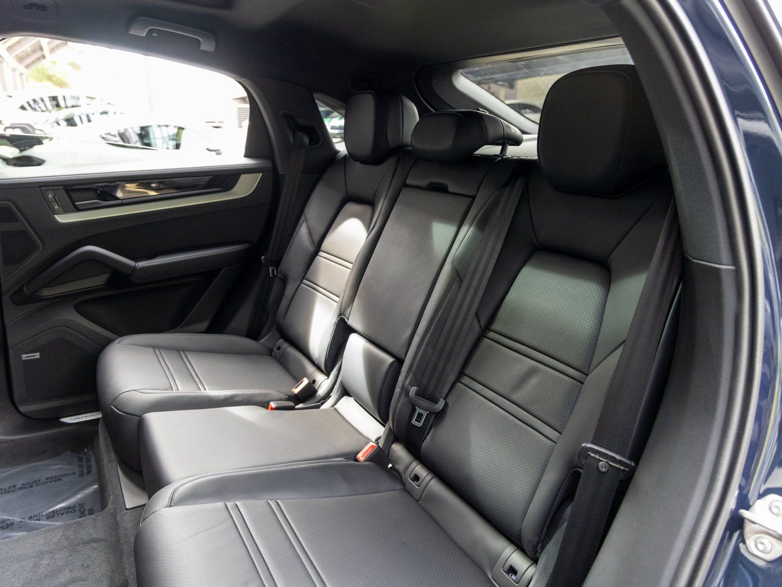 New 2026 Porsche Cayenne Coupe image 44