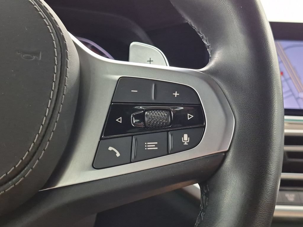 Used 2021 BMW X5 xDrive40i w/ M Sport Package AWD/4WD image 19