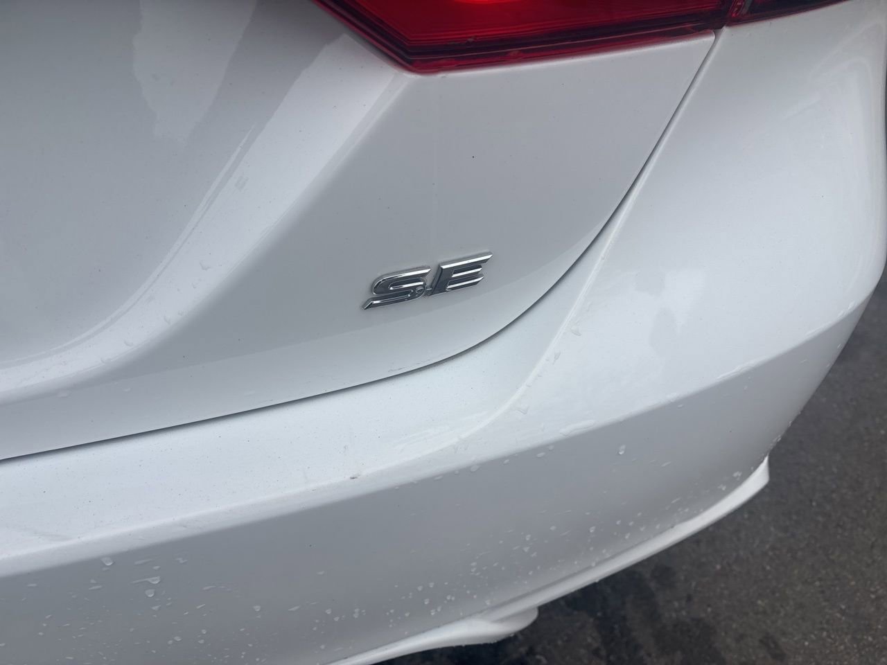 Used 2023 Toyota Camry SE image 11