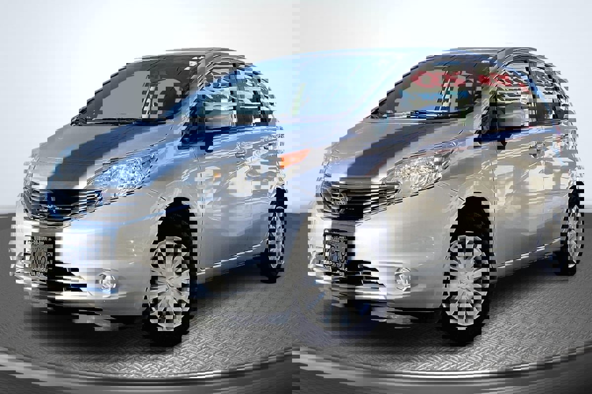 Used 2015 Nissan Versa Note SV w/ SV Convenience Package image 12