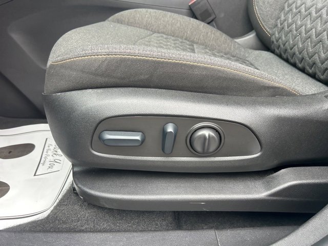 Used 2024 Chevrolet Equinox LT image 16