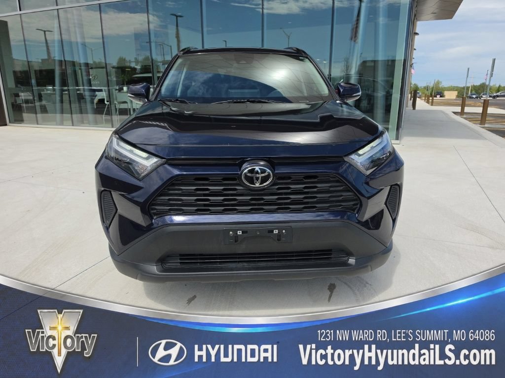 Used 2025 Toyota RAV4 XLE AWD/4WD image 8