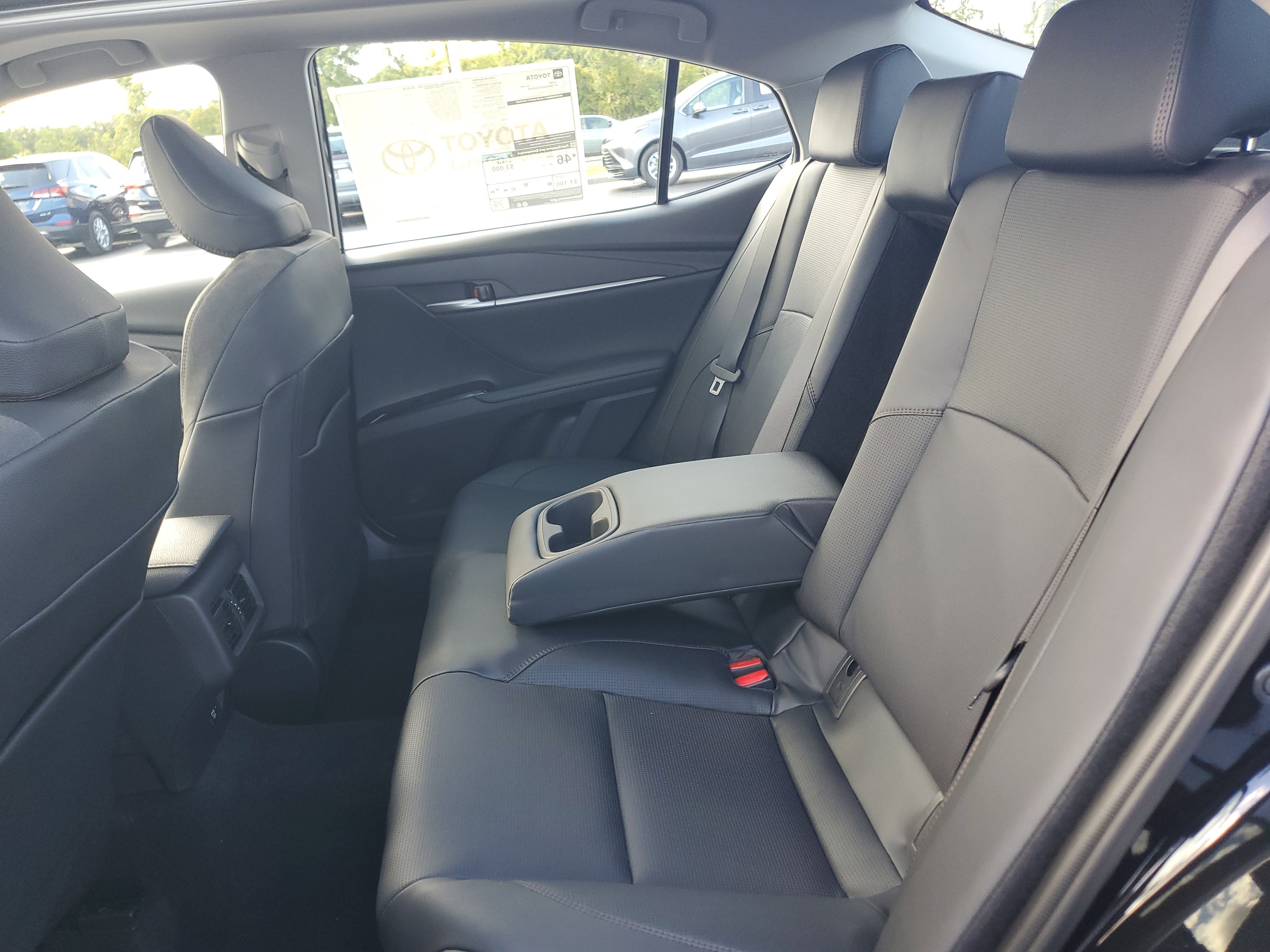 Used 2026 Toyota Camry XLE image 12