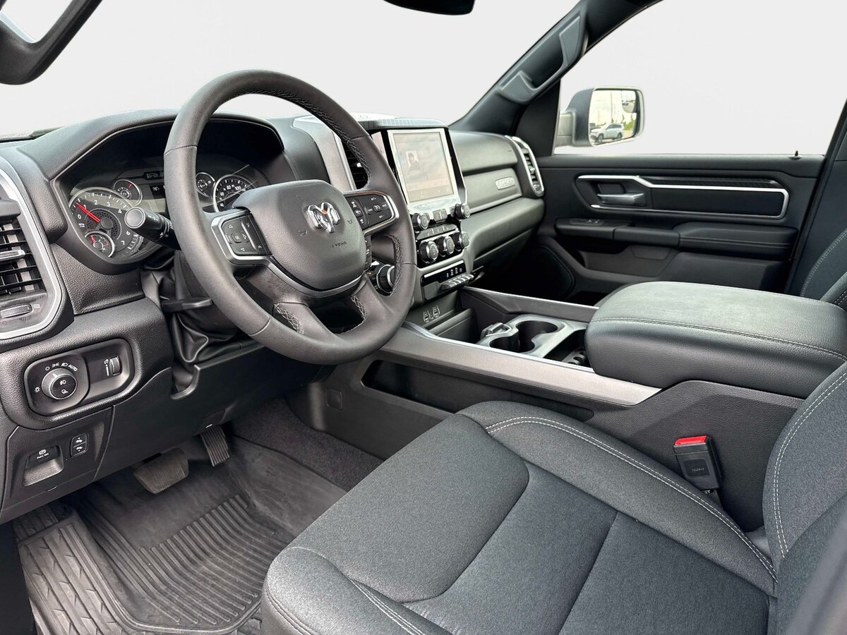 Used 2026 RAM 1500 Big Horn AWD/4WD image 33