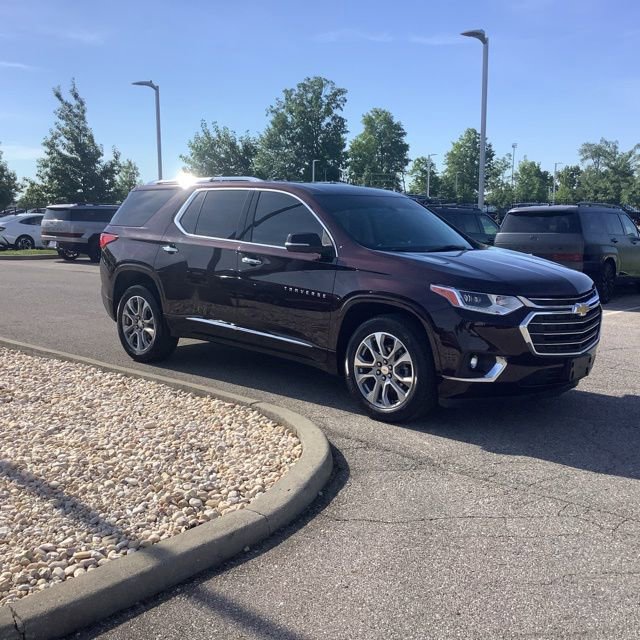 Used 2021 Chevrolet Traverse Premier AWD/4WD image 3