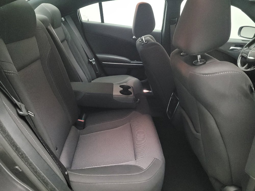 Used 2020 Dodge Charger SXT RWD image 19
