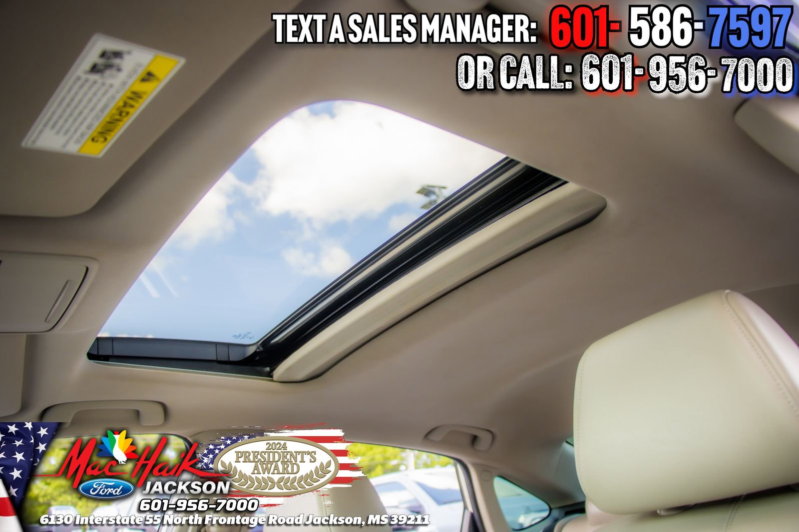 Used 2023 Honda Civic Touring image 14