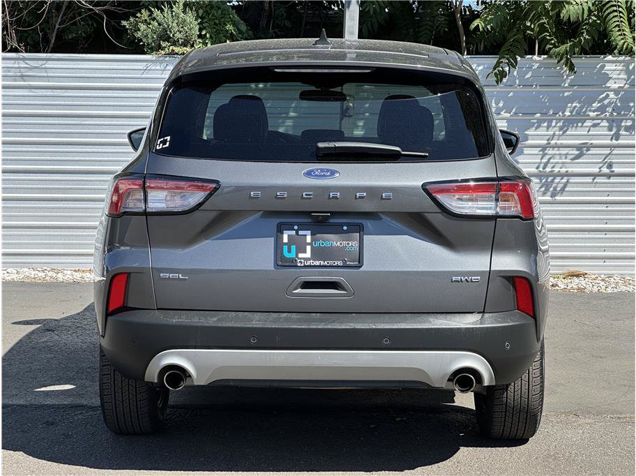 Used 2022 Ford Escape SEL AWD/4WD image 11