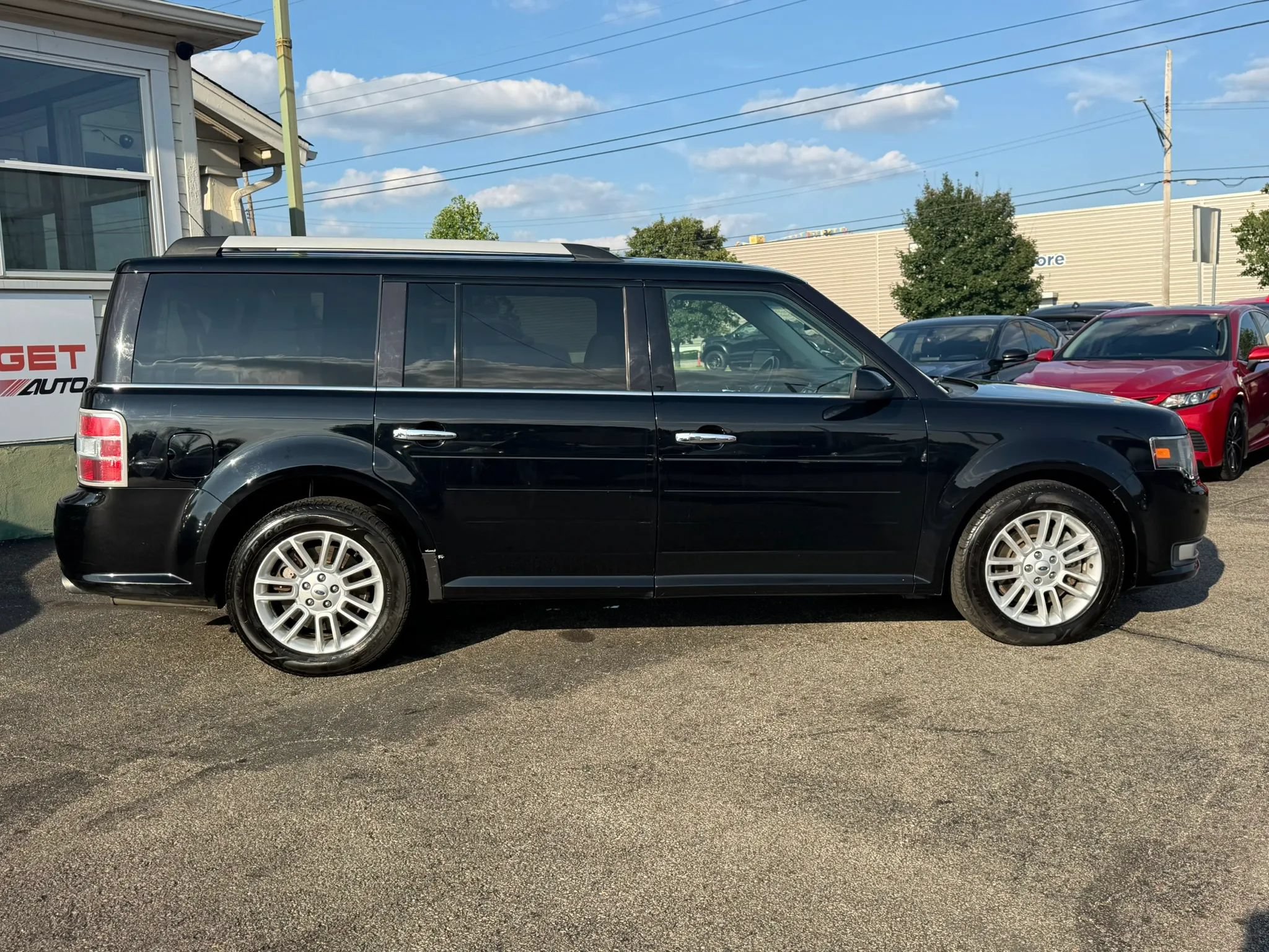 Used 2016 Ford Flex SEL w/ Equipment Group 202A AWD/4WD image 6
