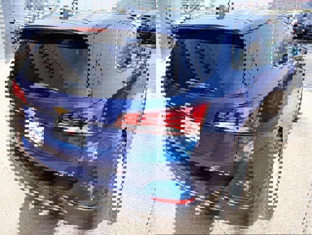 Used 2022 Chevrolet Equinox LT image 6