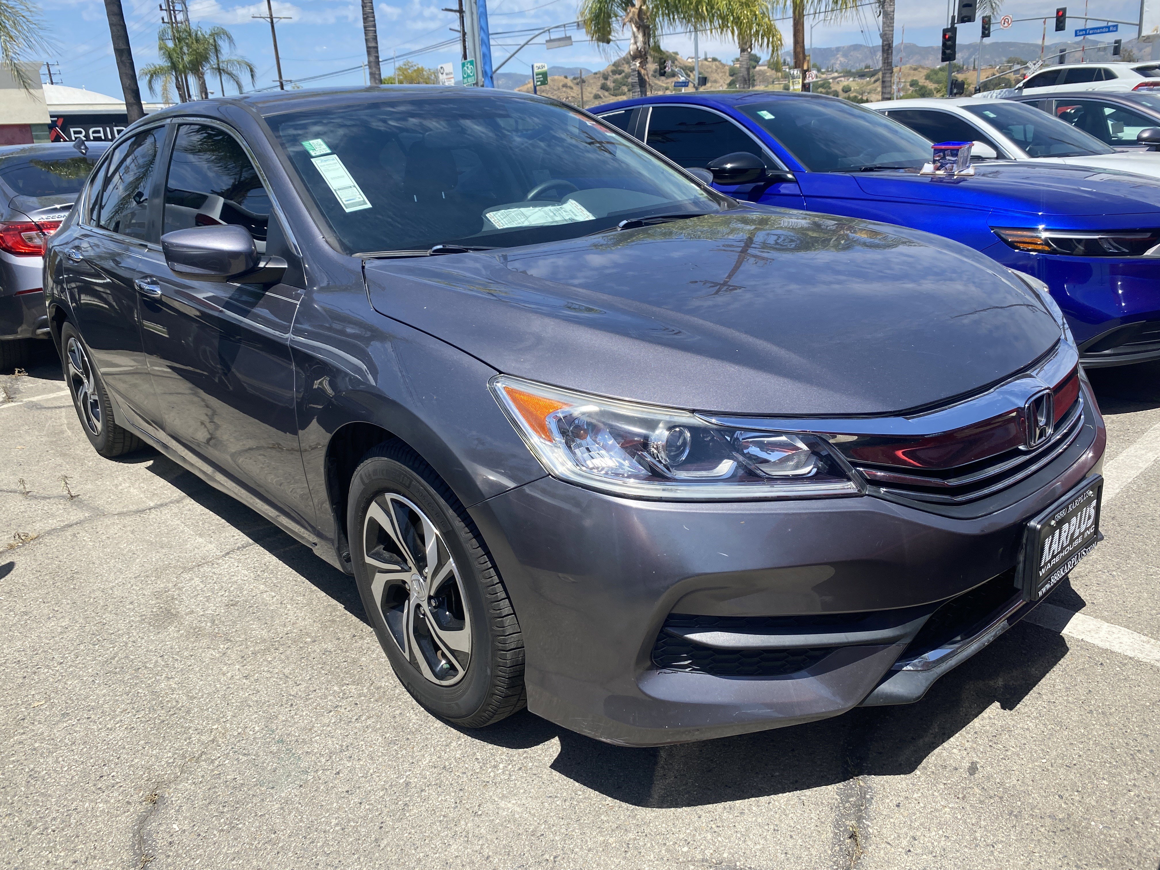 Used 2017 Honda Accord LX image 7