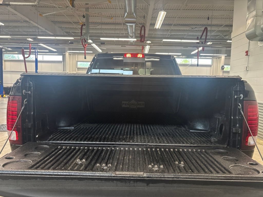 Used 2019 RAM 1500 Classic Warlock AWD/4WD image 14