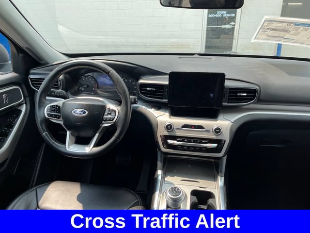 Used 2024 Ford Explorer XLT w/ Equipment Group 202A AWD/4WD image 12