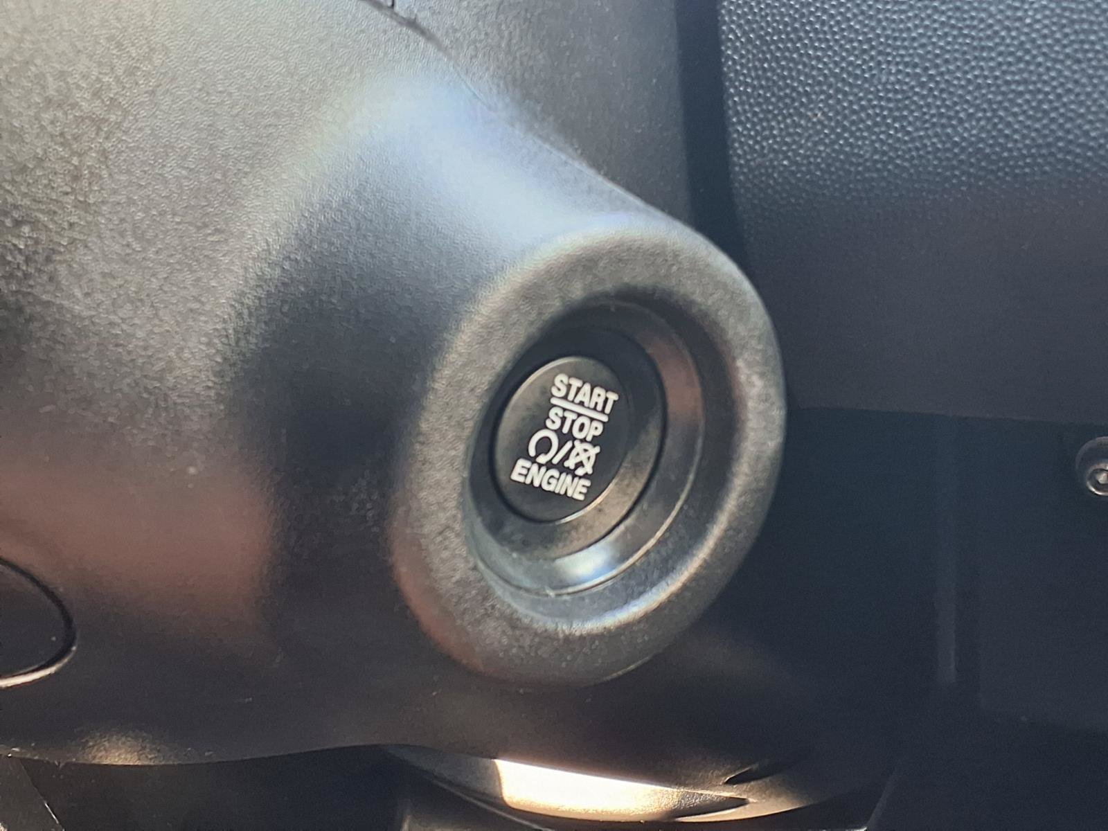 Used 2023 RAM ProMaster 2500 FWD image 24