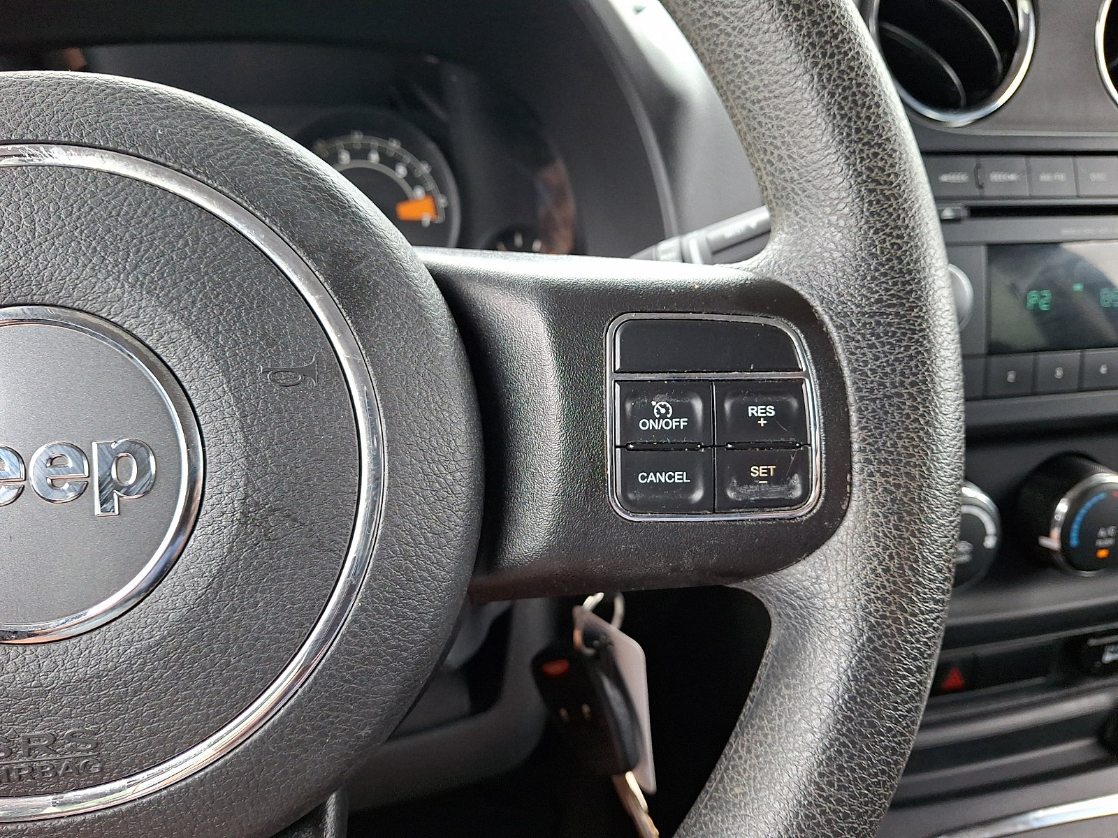 Used 2015 Jeep Patriot Sport w/ Power Value Group FWD image 19