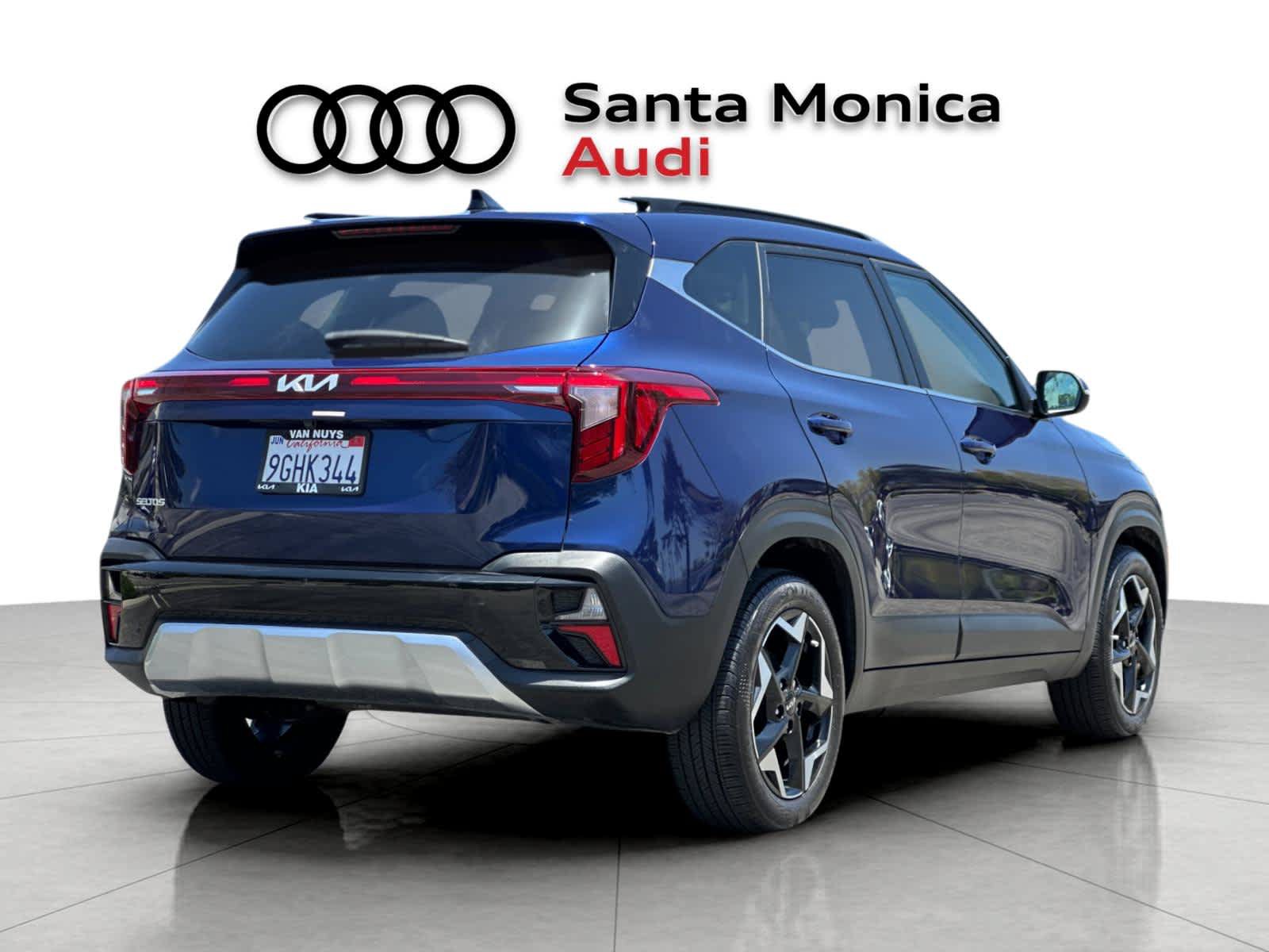 Used 2024 Kia Seltos EX FWD image 2