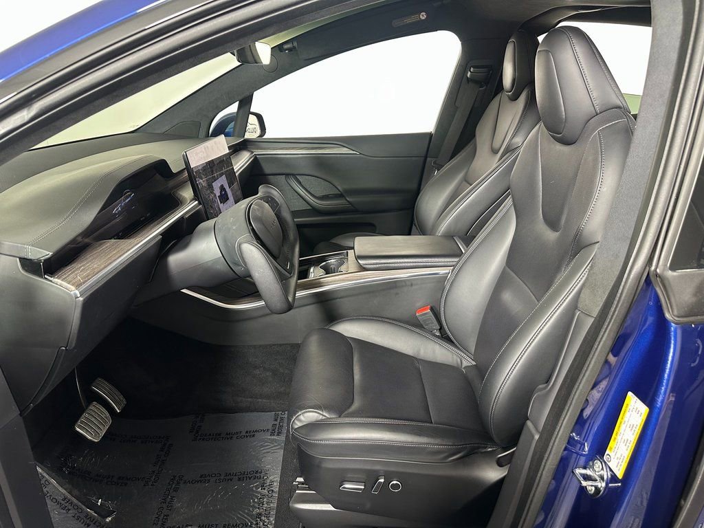 Used 2022 Tesla Model X image 18