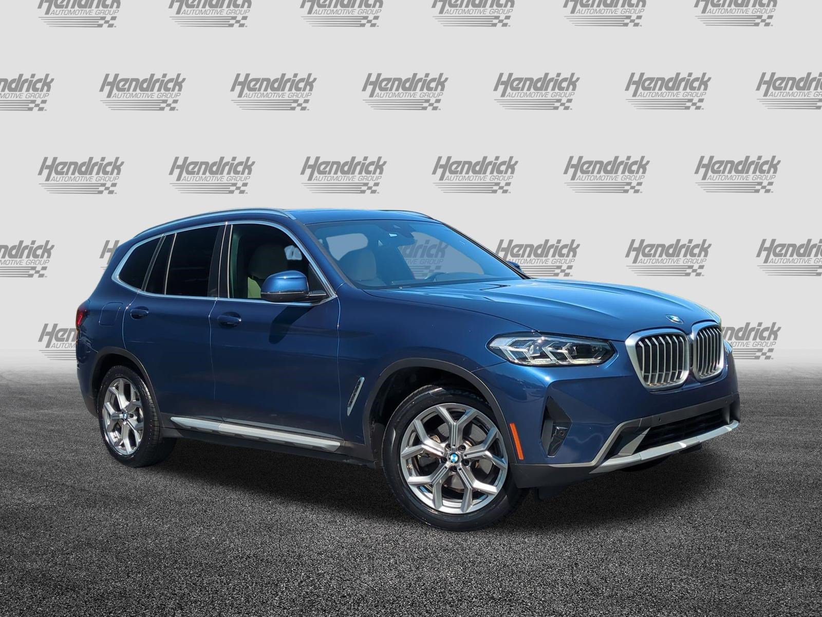 Certified 2023 BMW X3 xDrive30i w/ Convenience Package AWD/4WD image 2
