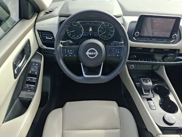 Used 2023 Nissan Rogue SL AWD/4WD image 12