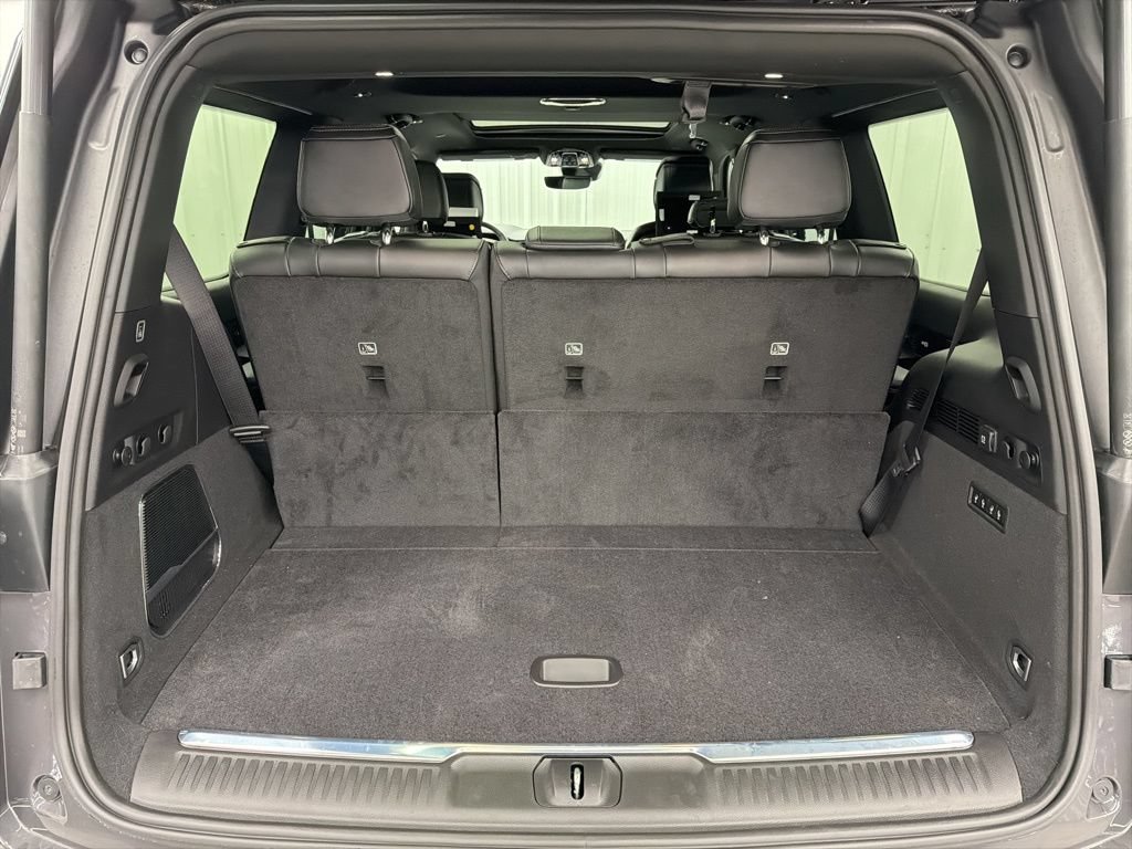 New 2026 Jeep Grand Wagoneer Summit w/ Rear Seat Video Group I AWD/4WD image 8