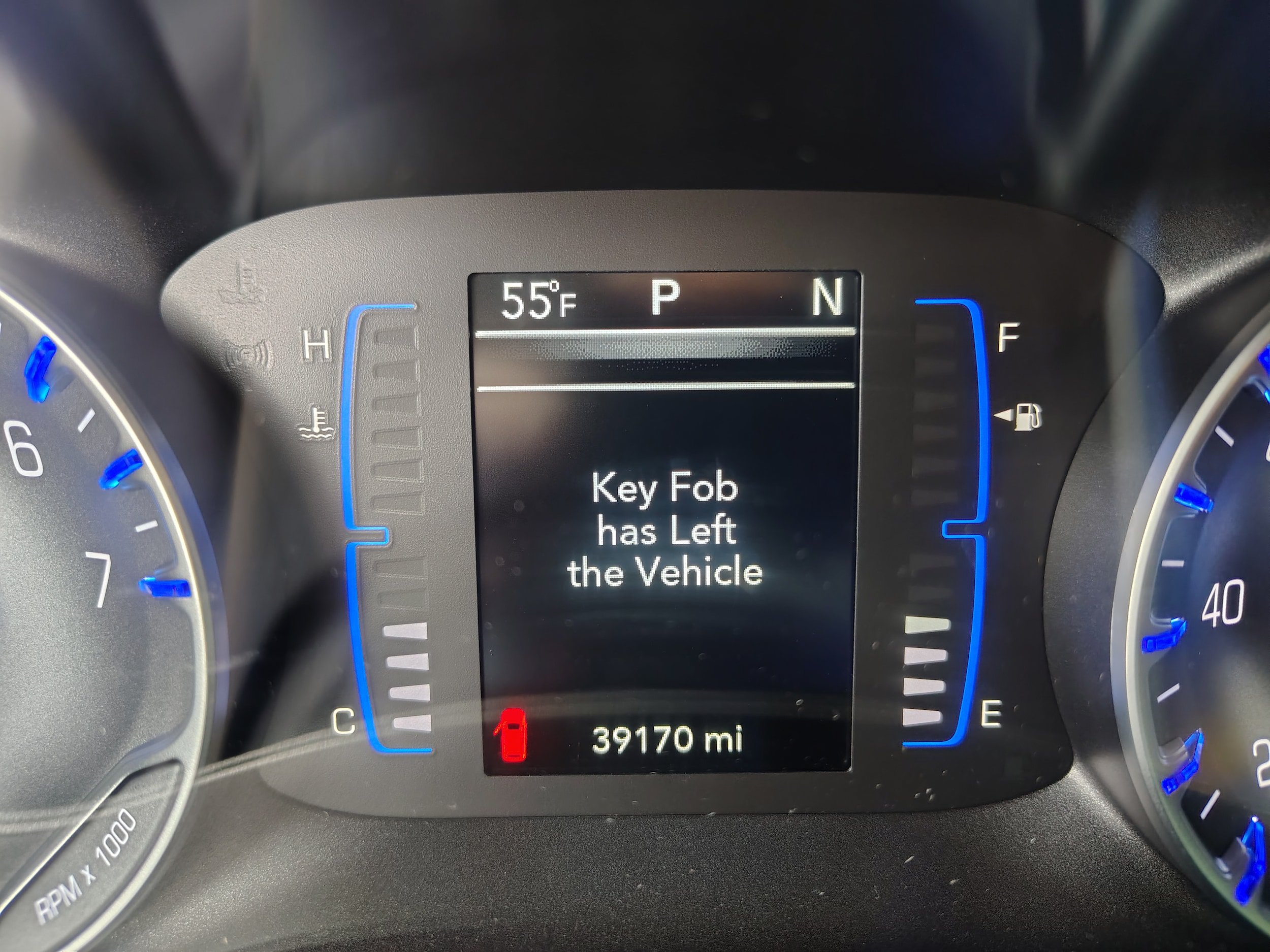 Certified 2024 Chrysler Voyager LX FWD image 39