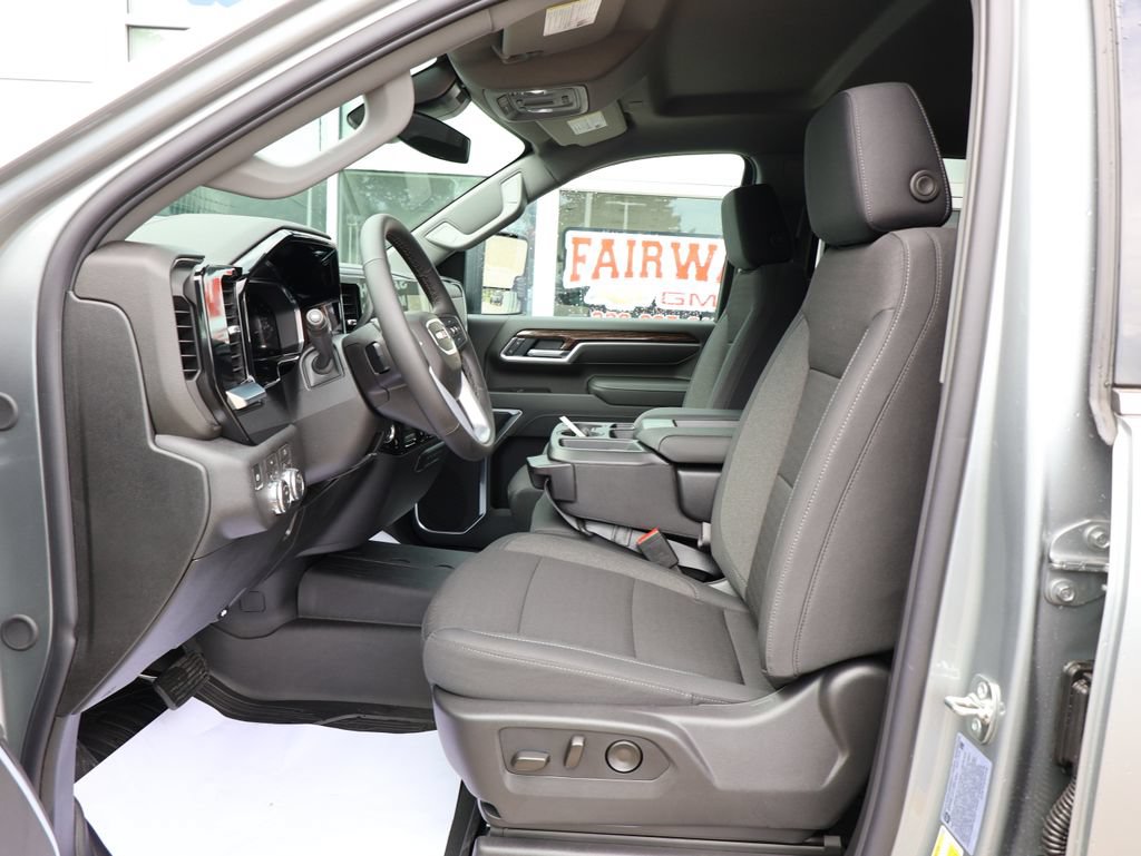 New 2026 GMC Sierra 3500 SLE w/ Preferred Package AWD/4WD image 15