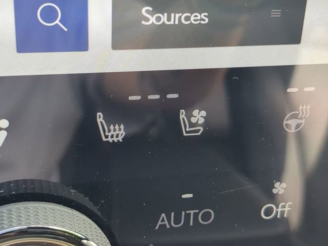 Used 2025 Lexus RX 350 Premium w/ Accessory Package (Z1) image 23