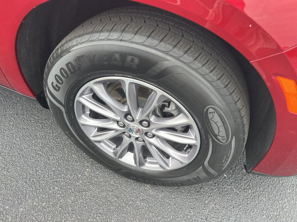 Used 2024 Buick Enclave Premium image 63