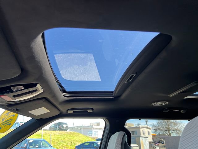 Used 2024 Kia EV9 GT-Line image 32