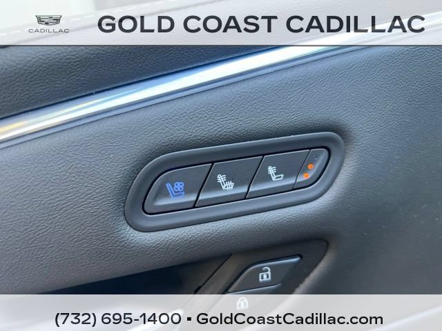Used 2023 Cadillac Escalade Premium Luxury AWD/4WD image 21