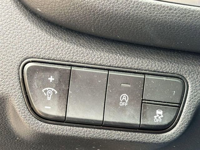Used 2025 Kia Seltos S FWD image 18