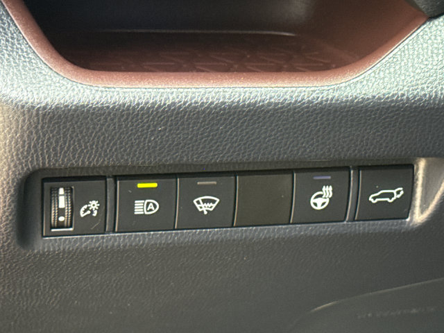 Used 2020 Toyota RAV4 Limited w/ Limited Grade Weather Package AWD/4WD image 23