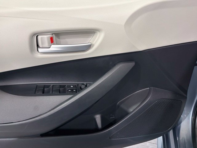 Used 2021 Toyota Corolla LE FWD image 10