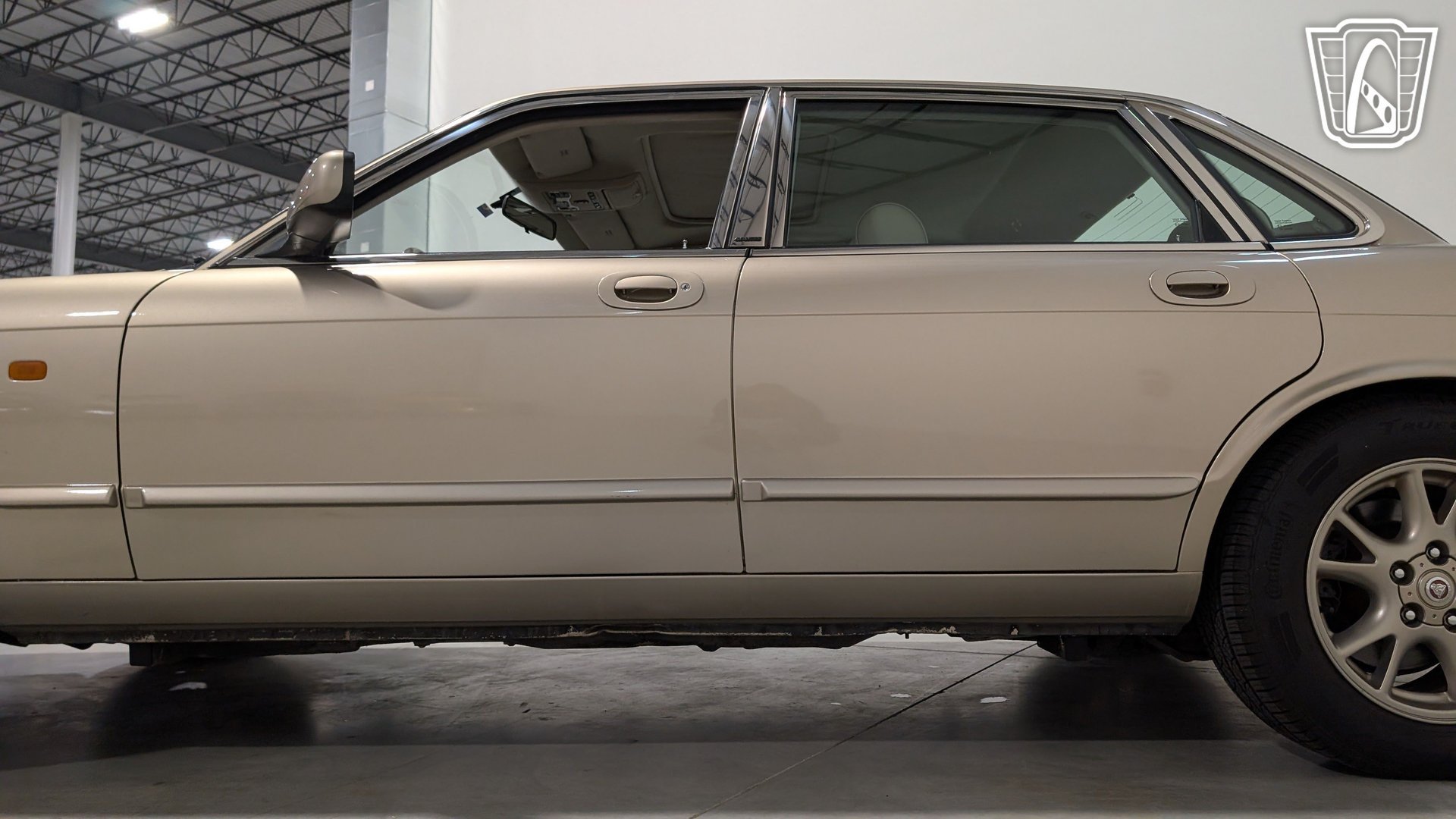 Used 1996 Jaguar XJ6 RWD image 30