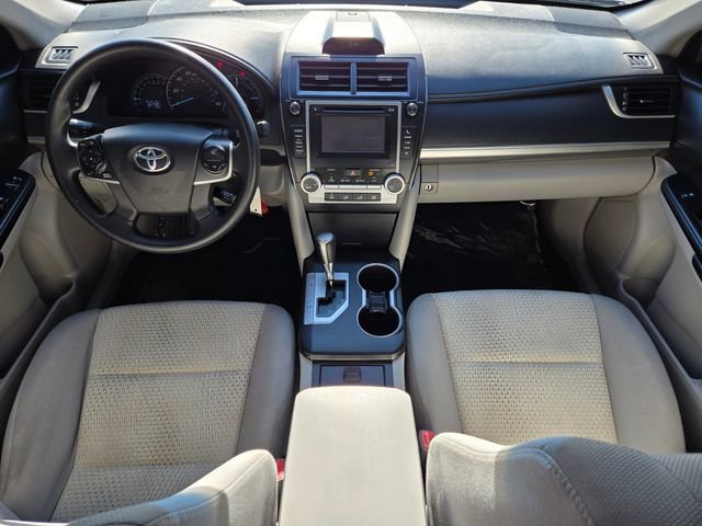 Used 2012 Toyota Camry LE FWD image 15