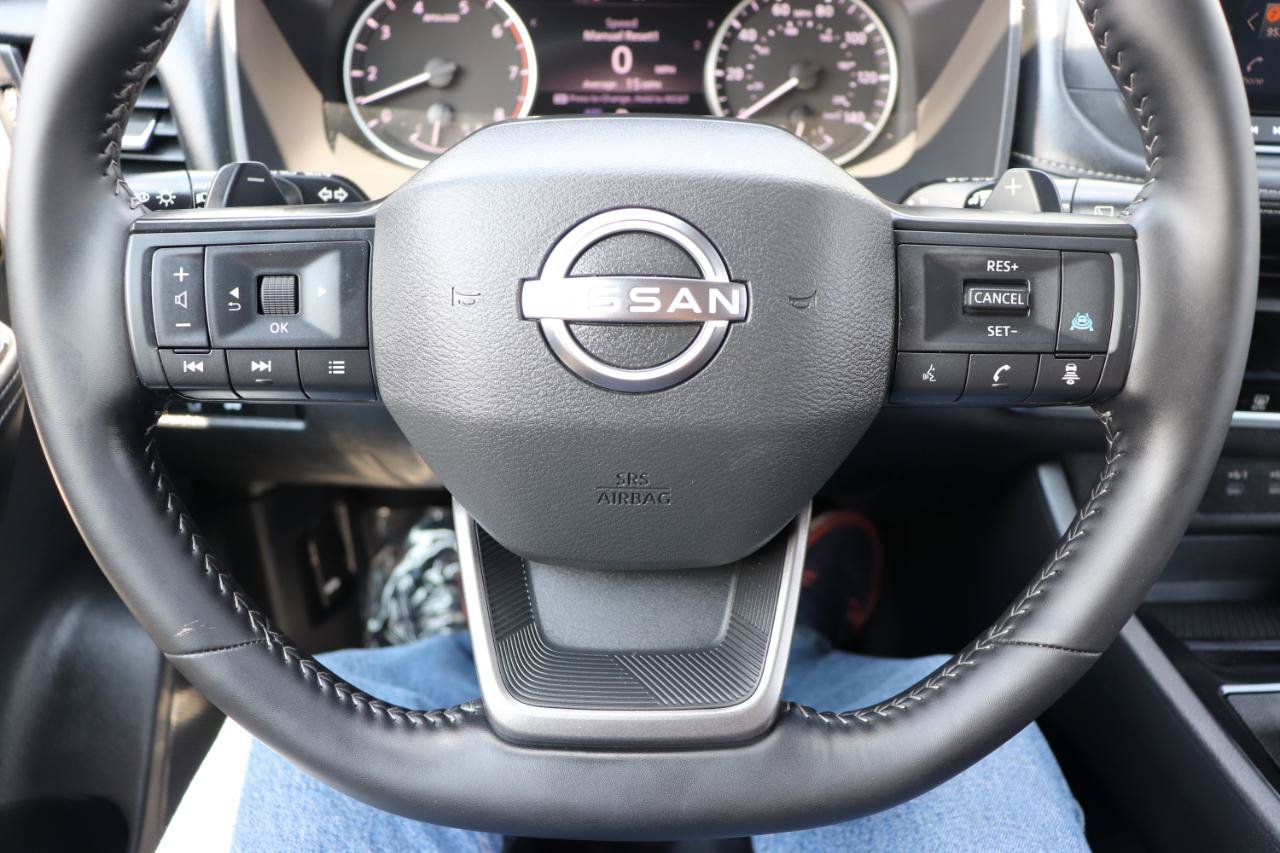 Used 2026 Nissan Rogue SV AWD/4WD image 27