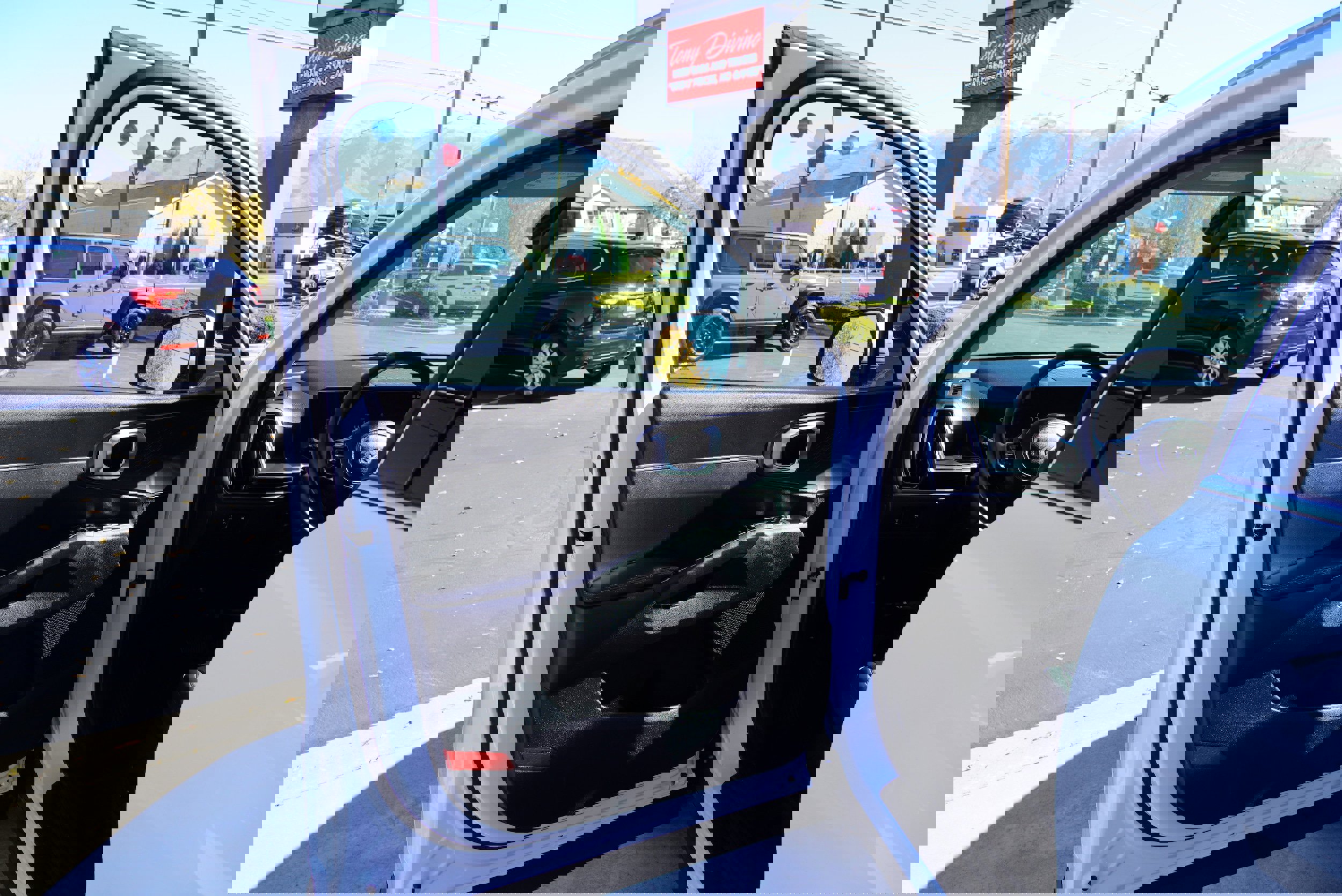 Used 2024 Kia Sorento S image 19