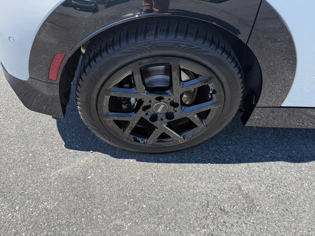 Certified 2026 MINI Cooper S FWD image 17