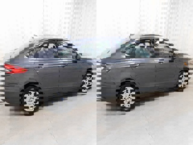 Used 2020 Ford Fusion S image 3